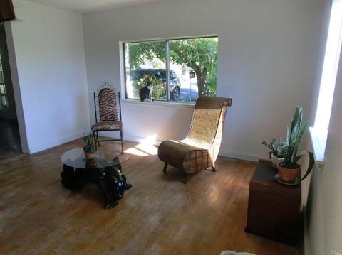 75 Victoria St, Vallejo, CA 94591 photo 4