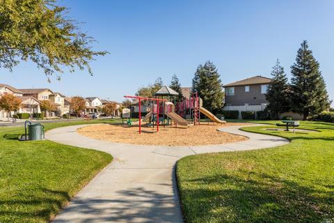 1537 Bailey Dr, Fairfield, CA 94533 photo 36