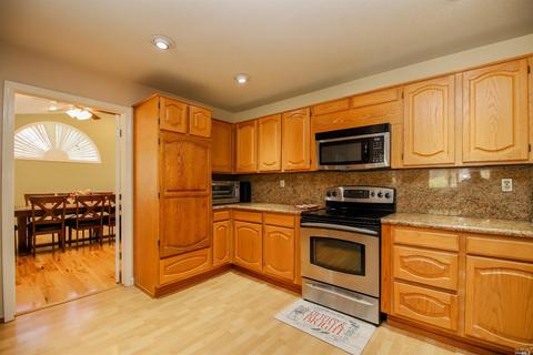 2272 Silver Fox Cir, Fairfield, CA 94534 photo 11