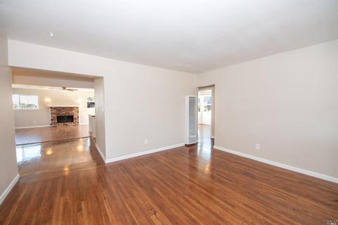 1144 E Maple Ave, Vallejo, CA 94591 photo 6