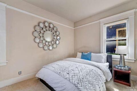 202 Alameda St, Vallejo, CA 94590 photo 3