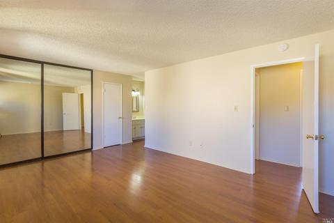 45 Del Prado Cir, Fairfield, CA 94533 photo 17
