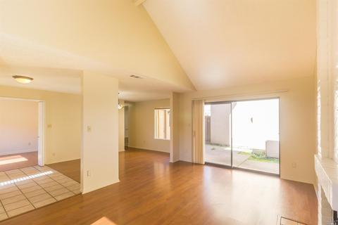45 Del Prado Cir, Fairfield, CA 94533 photo 5