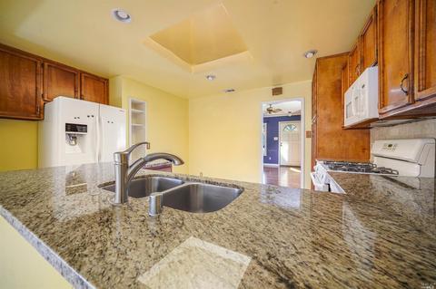 2425 Tennessee St, Vallejo, CA 94591 photo 10