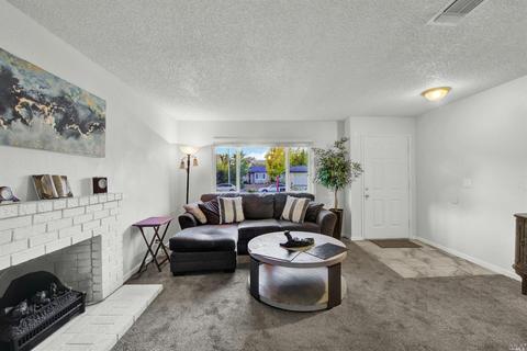 2237 Atherton Ct, Fairfield, CA 94533 photo 9