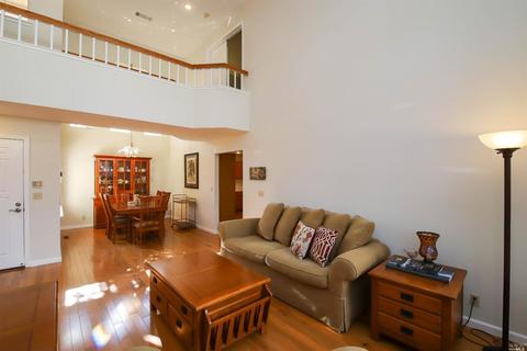 591 Rolling Oak Ct, Vacaville, CA 95688 photo 7