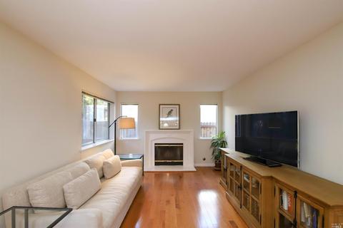 591 Rolling Oak Ct, Vacaville, CA 95688 photo 19