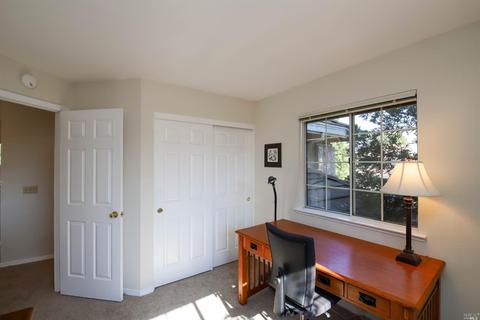 591 Rolling Oak Ct, Vacaville, CA 95688 photo 33