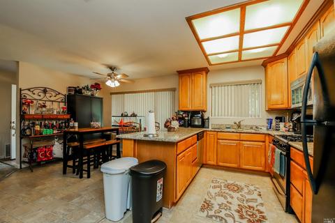 2444 Oceanic Dr, Fairfield, CA 94533 photo 9