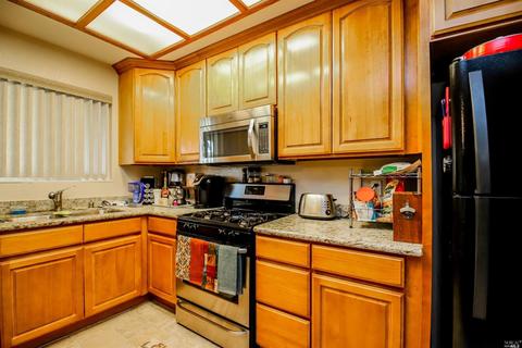 2444 Oceanic Dr, Fairfield, CA 94533 photo 11