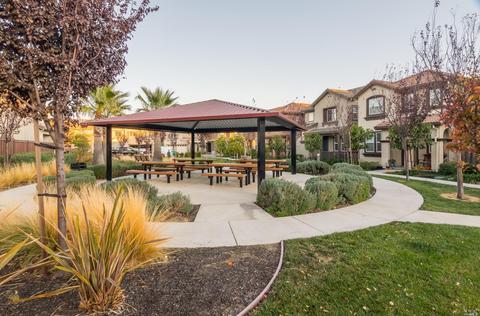 2722 Blakely Ln, Fairfield, CA 94533 photo 4