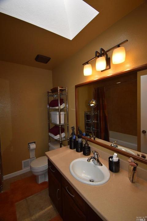 Undisclosed, Vallejo, CA 94591 photo 25