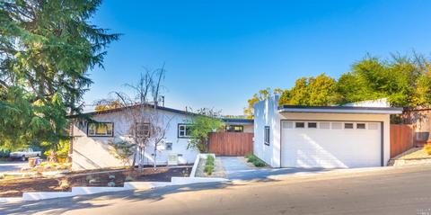 296 Montecito Blvd, Napa, CA 94559 photo 3