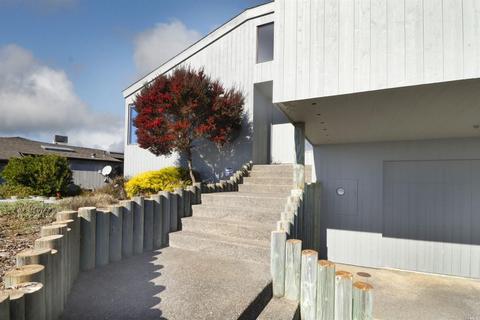 823 Gull Dr, Bodega Bay, CA 94923 photo 3