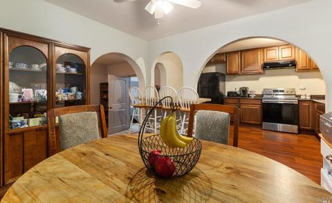 845 Breton Dr, Fairfield, CA 94533 photo 6