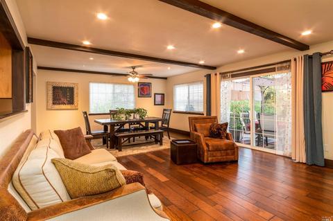 865 Malaga Dr, Ukiah, CA 95482 photo 12