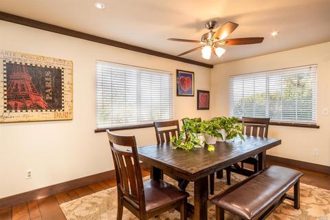 865 Malaga Dr, Ukiah, CA 95482 photo 9