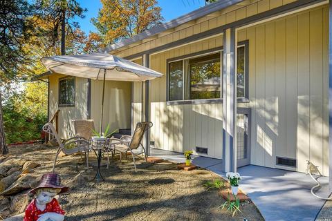 9370 Venturi Dr, Cobb, CA 95426 photo 2