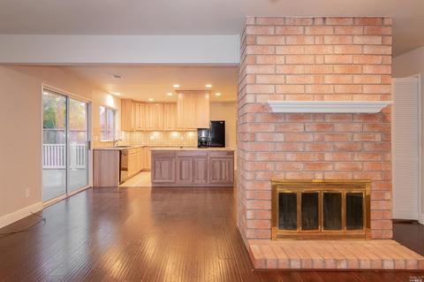 1802 Capitola Way, Fairfield, CA 94534 photo 7