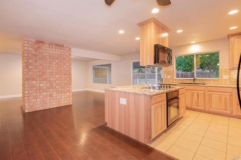 1802 Capitola Way, Fairfield, CA 94534 photo 14