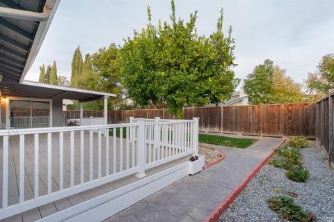 1802 Capitola Way, Fairfield, CA 94534 photo 27