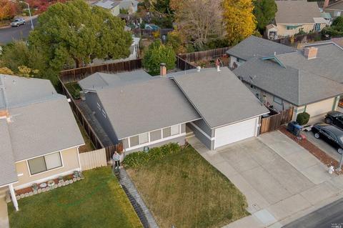 1802 Capitola Way, Fairfield, CA 94534 photo 3