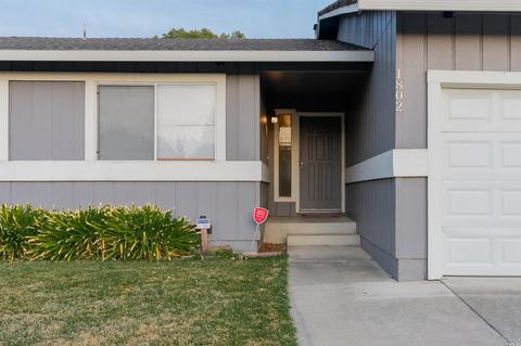 1802 Capitola Way, Fairfield, CA 94534 photo 5