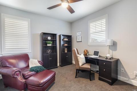 72 Catania Ln, Napa, CA 94558 photo 35