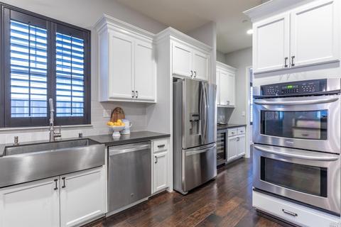72 Catania Ln, Napa, CA 94558 photo 19