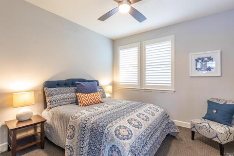 72 Catania Ln, Napa, CA 94558 photo 34
