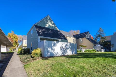 8346 Windmill Farms Dr, Cotati, CA 94931 photo 24