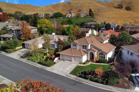 2844 Prestwick Ct, Fairfield, CA 94534 photo 3