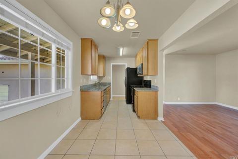 2125 Tipton Way, Fairfield, CA 94533 photo 6