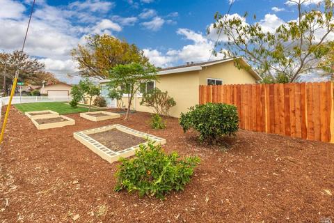 361 Utah St, Fairfield, CA 94533 photo 2