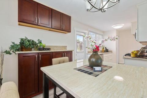 361 Utah St, Fairfield, CA 94533 photo 18