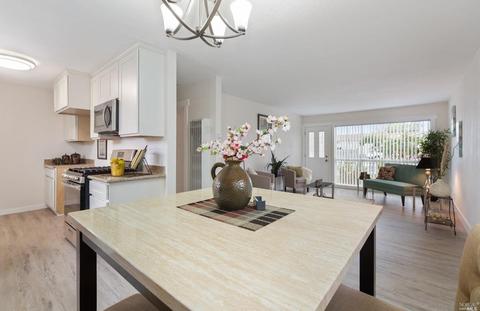 361 Utah St, Fairfield, CA 94533 photo 17