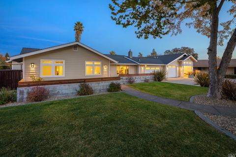 9808 Keith Ct, Windsor, CA 95492 photo 2