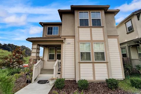 1367 Eucalyptus Dr, Vallejo, CA 94591 photo 4