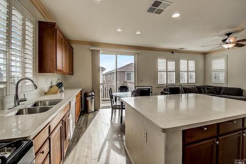 1367 Eucalyptus Dr, Vallejo, CA 94591 photo 14