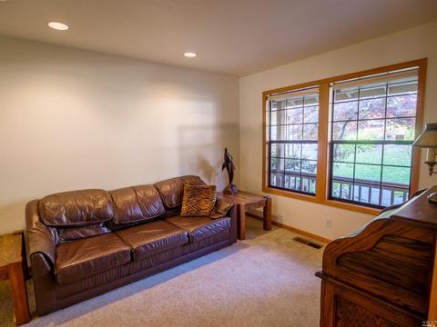 137 Vinecrest Cir, Windsor, CA 95492 photo 13