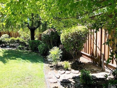 137 Vinecrest Cir, Windsor, CA 95492 photo 28