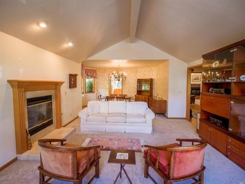 137 Vinecrest Cir, Windsor, CA 95492 photo 11