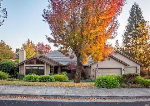 137 Vinecrest Cir, Windsor, CA 95492 photo 1