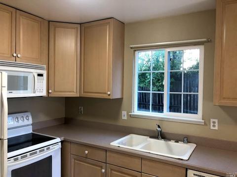 8368 Windmill Farms Dr, Cotati, CA 94931 photo 5