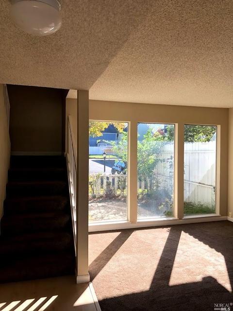 8368 Windmill Farms Dr, Cotati, CA 94931 photo 2