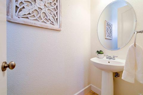 6000 Stonehouse Dr, Vallejo, CA 94591 photo 7
