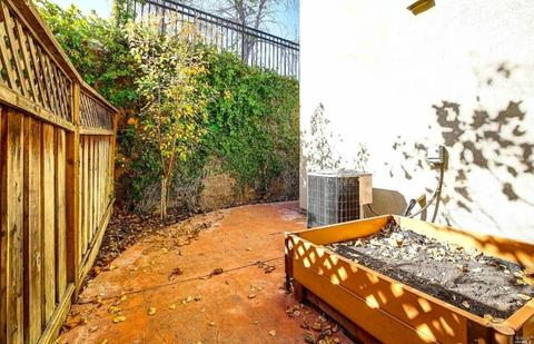 6000 Stonehouse Dr, Vallejo, CA 94591 photo 37