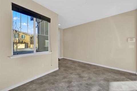 1359 Encore Dr, Fairfield, CA 94534 photo 6