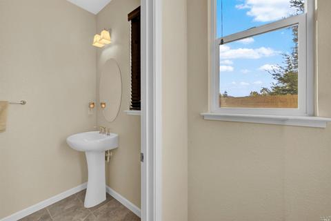 1359 Encore Dr, Fairfield, CA 94534 photo 18