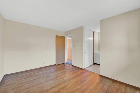 658 Mini Dr, Vallejo, CA 94589 photo 20